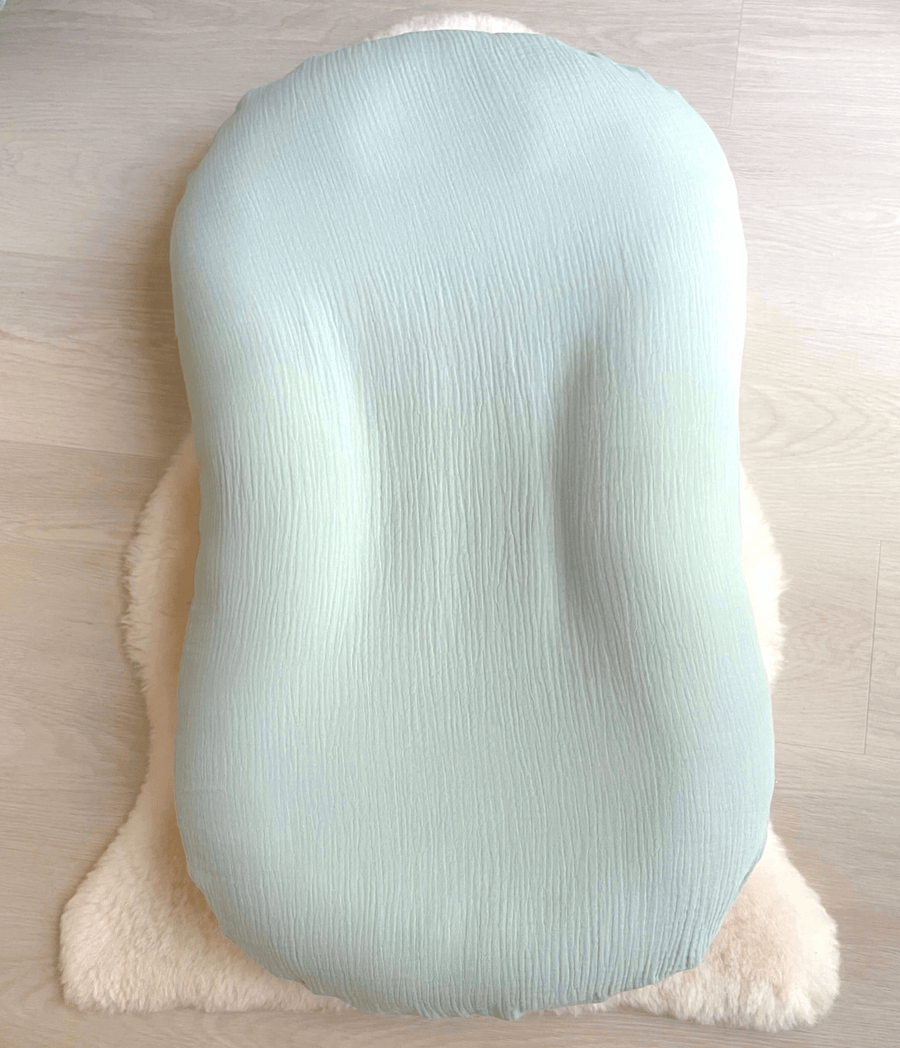 sage baby lounger