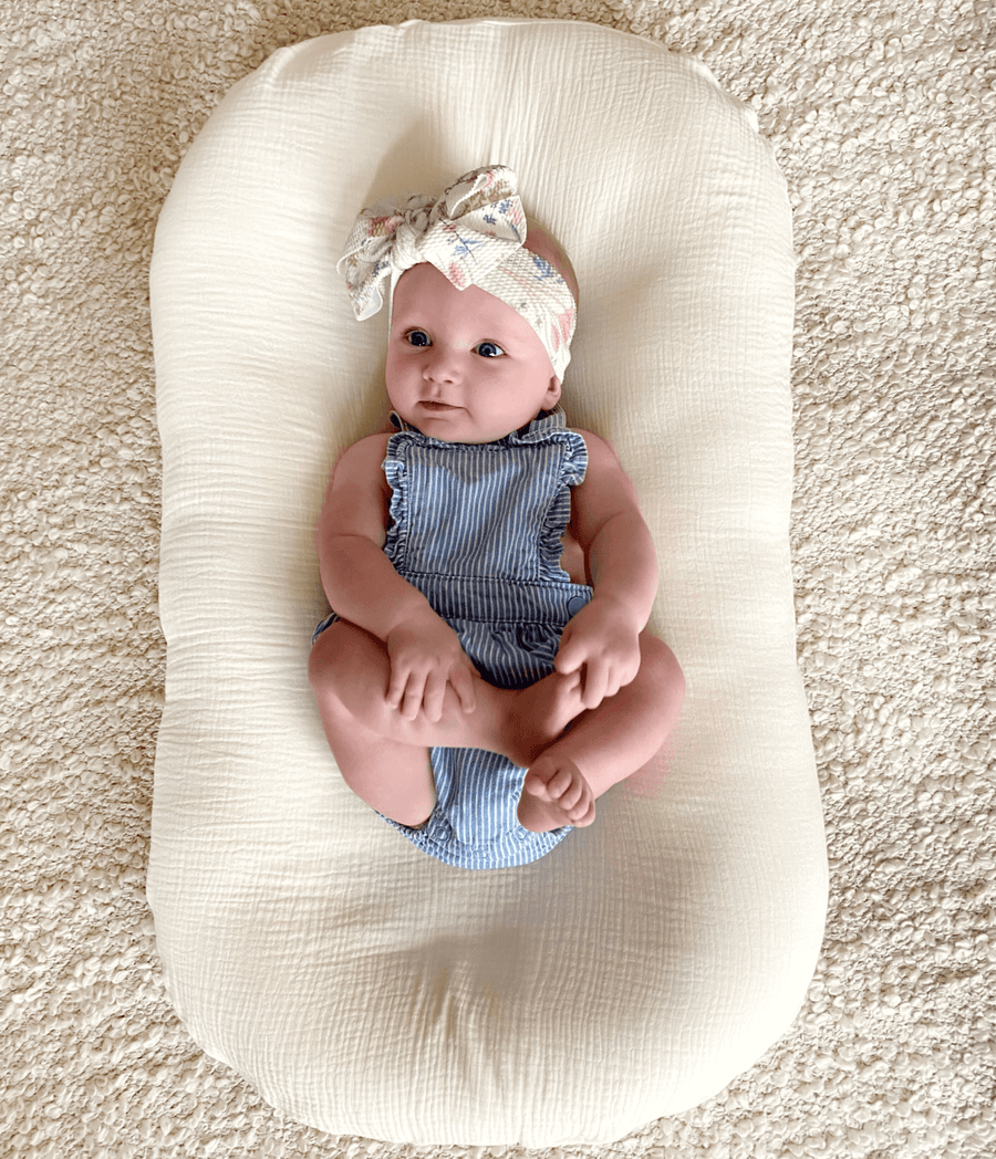 buttercream baby lounger